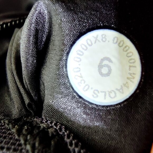 Lululemon Women's Black Down For It All Windproof Sleeveless Puffer Vest Size 6 - Picture 8 of 8